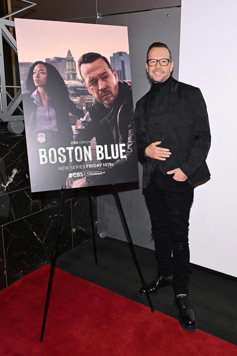 Постер «Голубая кровь: Бостон» и «Шериф округа» получили продление на второй сезон